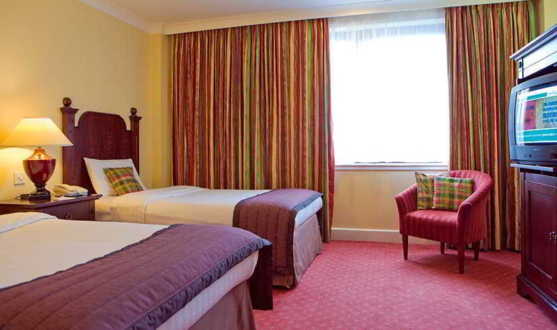 Holiday Inn Glasgow - East Kilbride, An Ihg Hotel Zewnętrze zdjęcie
